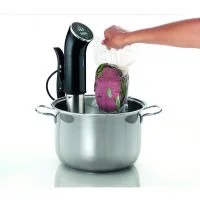 Aparat de gatit sous vide laica svc107